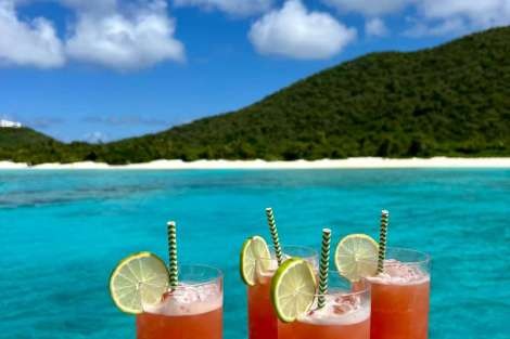 Review img # 10 of the yacht ANDIAMO 5.4