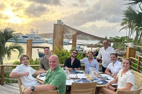 Review img # 3 of the yacht Andiamo Tutti