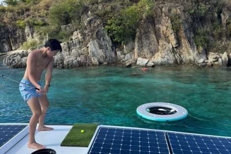 Review img # 17 of the yacht AWATEA