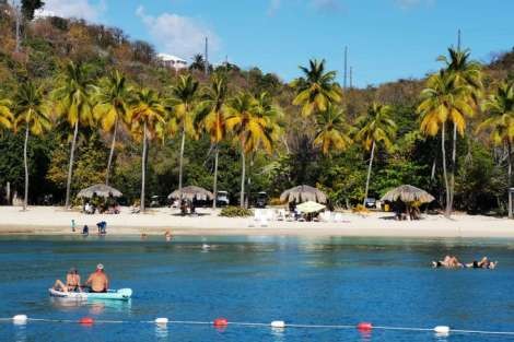 Review img # 30 of the yacht BEYOND STARDUST