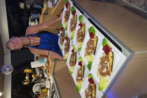 Review img # 39 of the yacht DEVINE SAILING