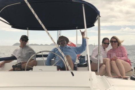 Review img # 82 of the yacht FOXY LADY