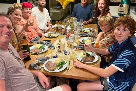 Review img # 2 of the yacht HEAVENLY