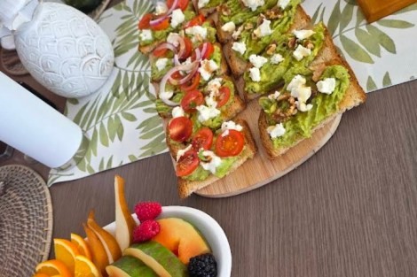 Review img # 14 of the yacht ISLAND KISSES