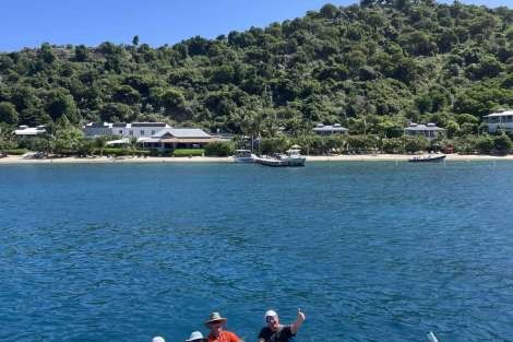 Review img # 39 of the yacht KARMA