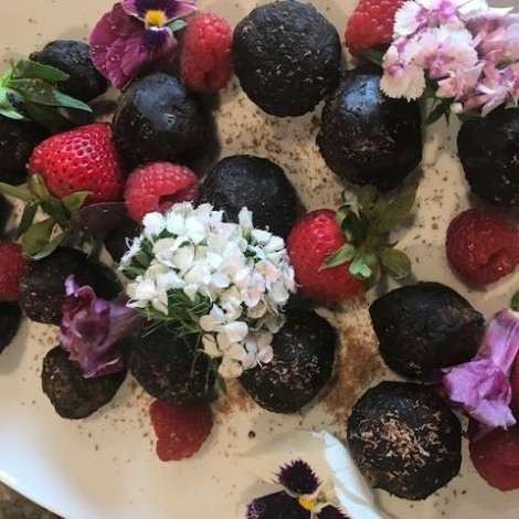 Food onboard LEGENDARY # 4