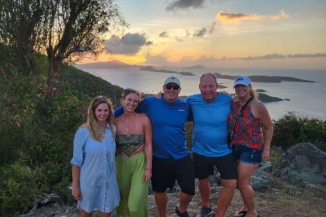 Review img # 19 of the yacht LIQUID ZEN