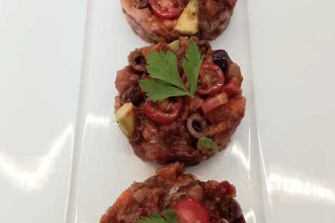 Review img # 8 of the yacht LISA OF THE SEAS