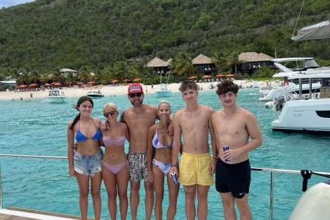 Review img # 104 of the yacht MARE BLU