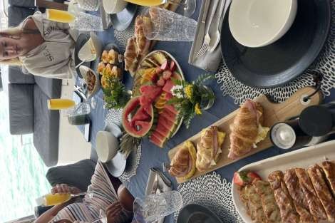 Review img # 105 of the yacht MARE BLU