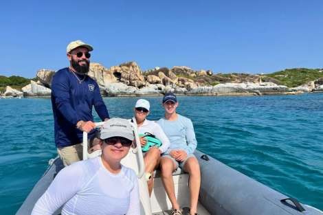 Review img # 64 of the yacht MARE BLU