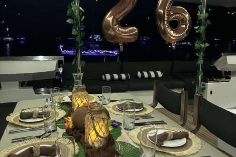 Review img # 43 of the yacht MARE BLU