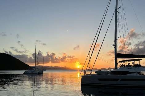 Review img # 49 of the yacht MARE BLU