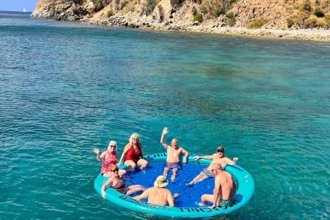 Review img # 5 of the yacht ODYSSEA