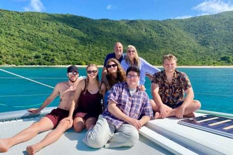 Review img # 163 of the yacht SANDY CINCO