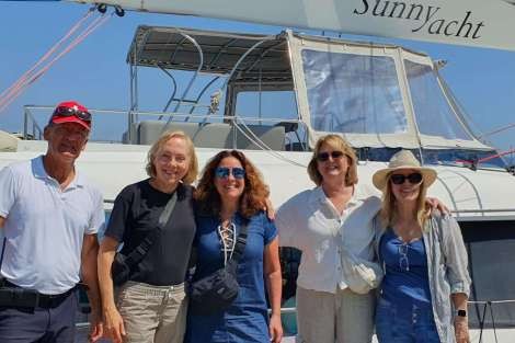 Review img # 3 of the yacht SUNNYACHT