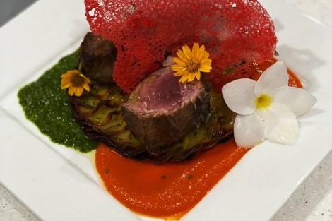 Review img # 10 of the yacht TOP SHELF